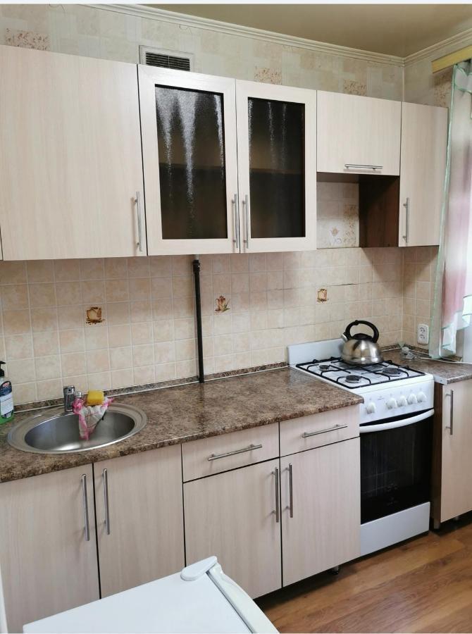 1 Комн Апартаменты В Центре Рядом С Парком Qostanay Esterno foto