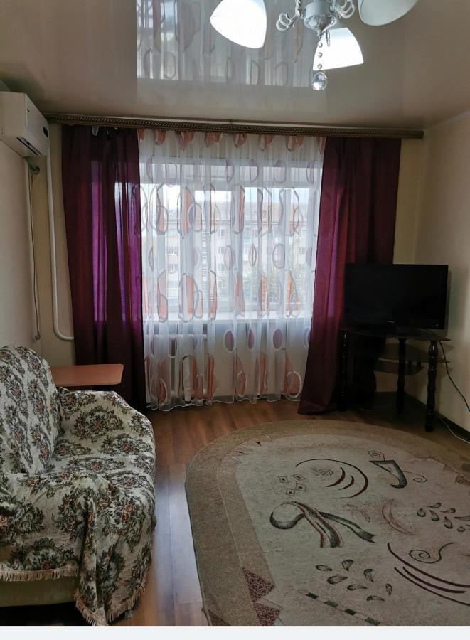 1 Комн Апартаменты В Центре Рядом С Парком Qostanay Esterno foto